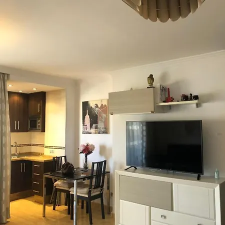 Apartamento Primera Línea De Playa En Pyr Fuengirola