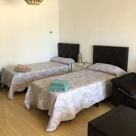 Primera Linea De Playa En Pyr Apartment Fuengirola